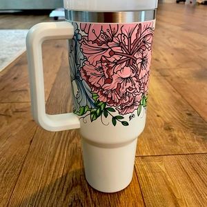 Cream floral Stanley